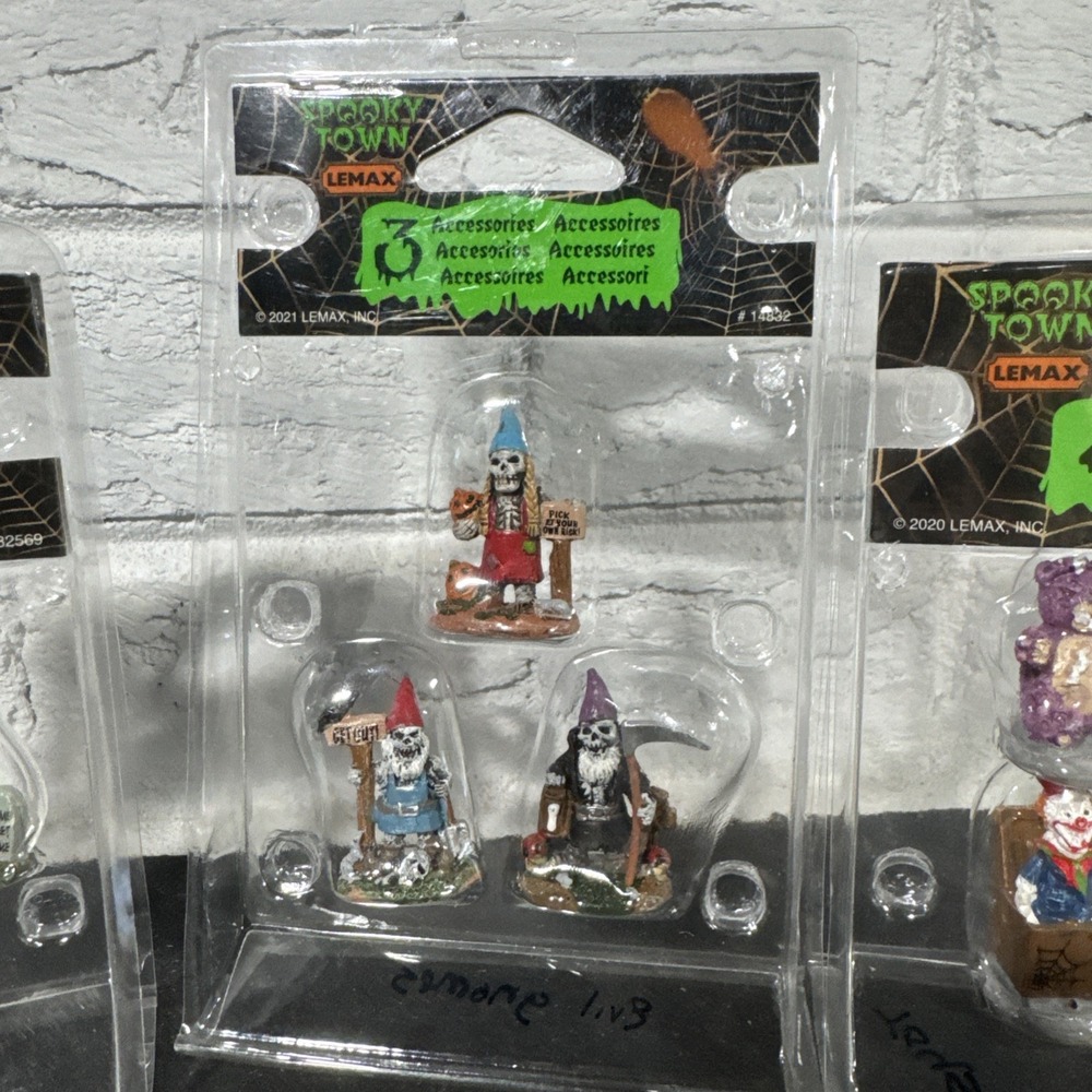 Lemax Spooky Town Halloween Village Accessory Figures Lot Mini Gnomes Toys Scary - Picture 3 of 4